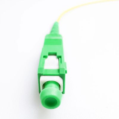 LC / APC 0.9mm Cáp quang Pigatil Jumper Singlemode Mạng PVC Sợi quang bím