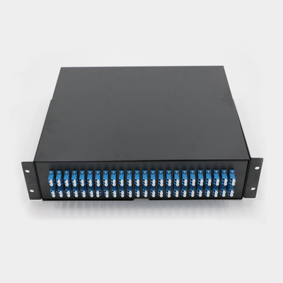 Bảng điều khiển cáp quang FTTH 12 24 48 96 144 Cổng viễn thông Giá đỡ 19 inch được gắn