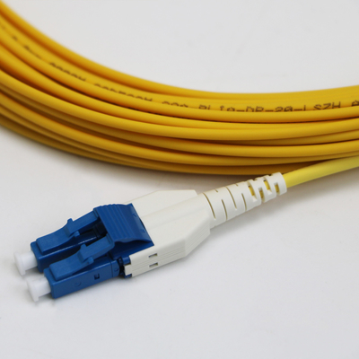 LC Uniboot Zip Cod Singlemode G657.A1 BendInsensitive Duplex 2mm LSZH Lượng mất mát thấp 0,15dB Cáp vá sợi